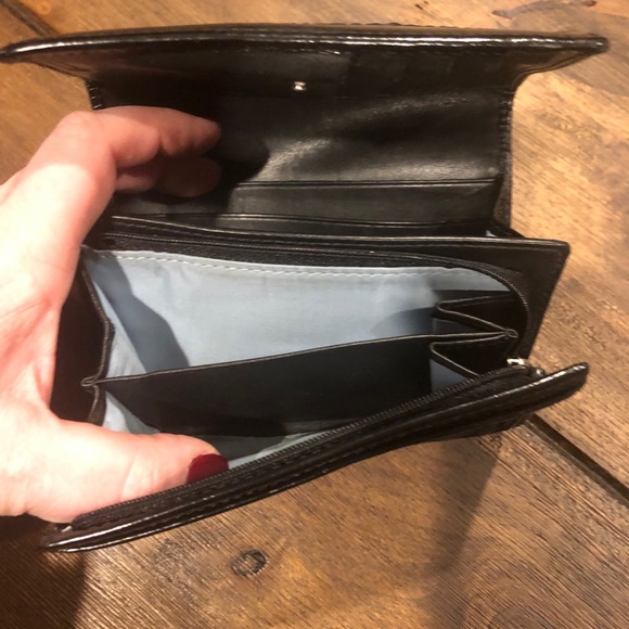 Black COACH wallet - Picture 3 of 4